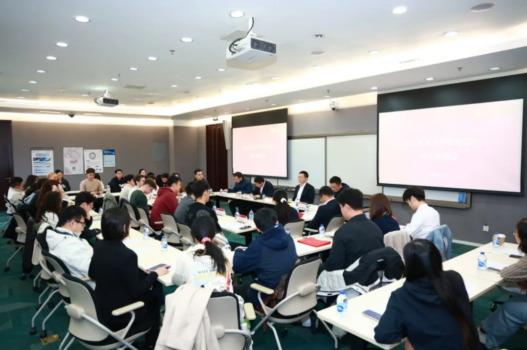 AE333C241E3BCA725ADADF025E2_92900628_E7698