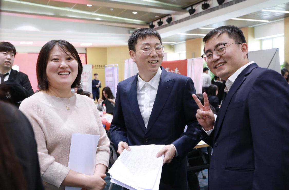 2162975C7C6B2F9ADBBEB9B3C46_1C2B8331_AE08E