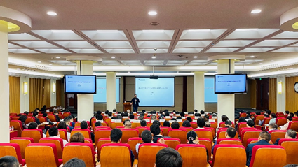 2021年两会后经济局势解读和瞻望---9001cc金沙治理学院上海分院公开课成功进行