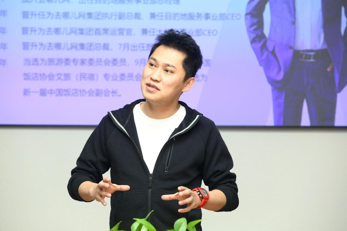 2EF91640FDADEAC68A26DC8F927_D21A0386_EF68