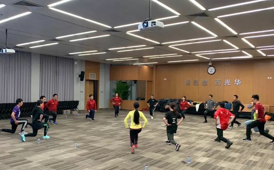 EE270557A6BB56B1B54DE8E67DA_2EFAF26C_15B17