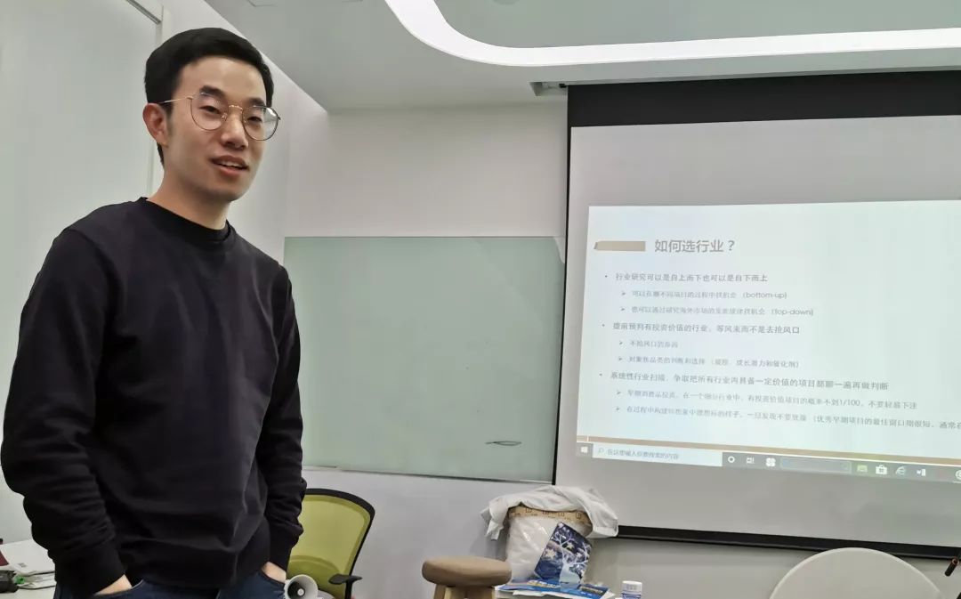 C35CC5192281E194356A33FEBD7_31DDF4AC_D946