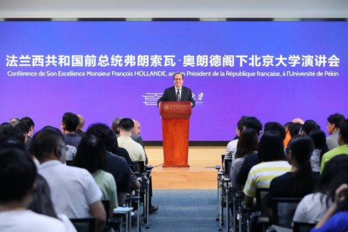 9030510B4A2425ECBF484238FF2_CB3F7423_2454E.jpg?e=