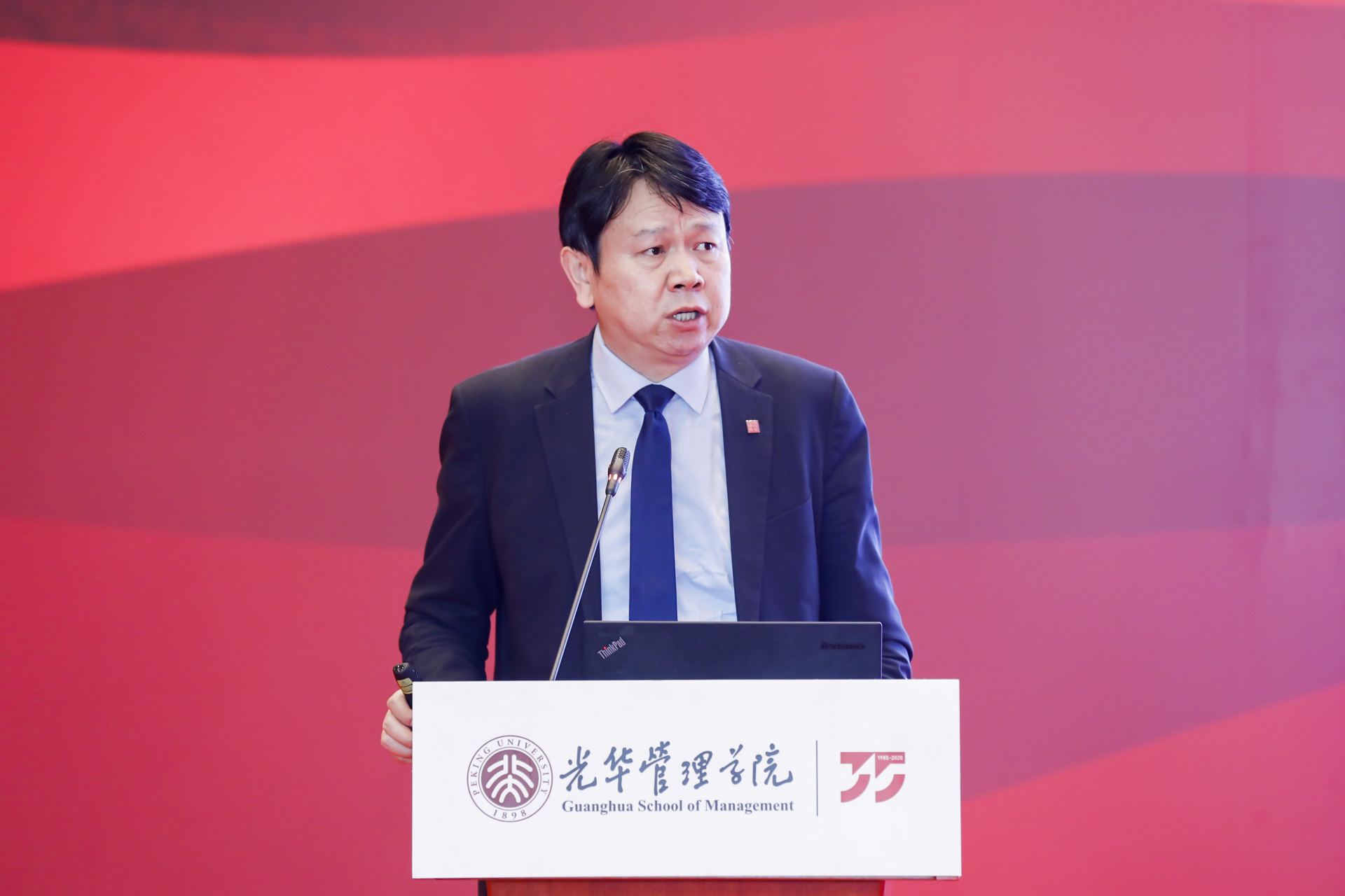 E96BD492E7988142A2FAFFDA412_C4B33CC0_100215