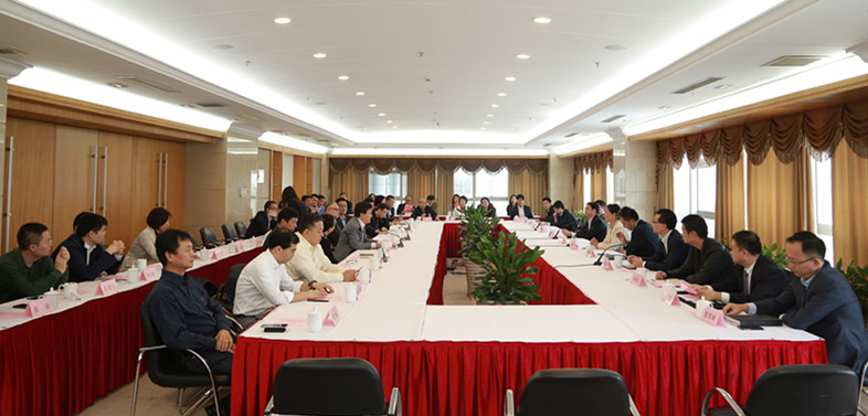 走进青浦 产业共兴——北大9001cc金沙EMBA华东校友会“走进区县“系列活动