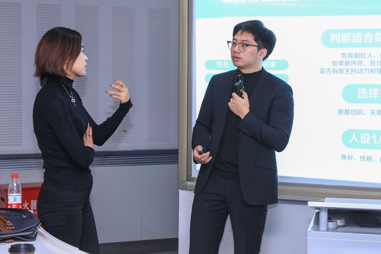 7D752DA5CD58DF58DF8910B31FC_F95A5788_2D0E6